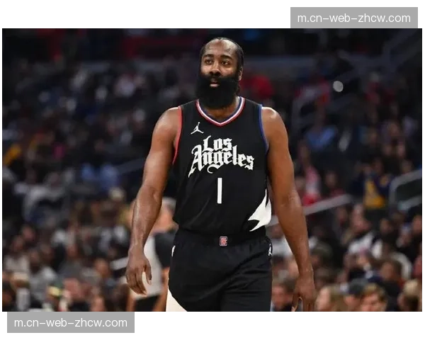 骑士近15场进攻效率119.4高居榜首 哈登加盟激活空间